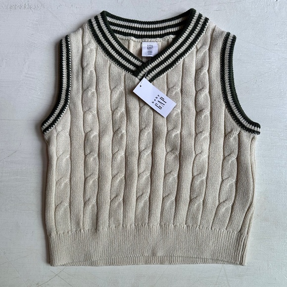 NWT Baby Gap Toddler Sweater Vest in Light Cream Beige - Picture 2 of 7